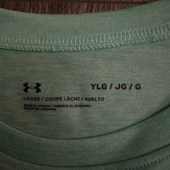 Under Armour (YLG) girl's youth dri-fit Tech twist arch Loose green shirt - Picture 3 of 6